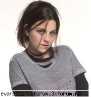 Poze cu Amy Lee - una din preferatele mele o iubesc!!!!!! - Amy Lee