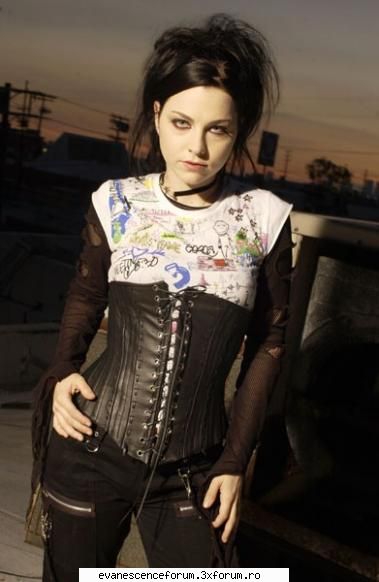 Poze cu Amy Lee - sI UltImA,aPp sCz DaK aU mAi FosT pUsE - Amy Lee